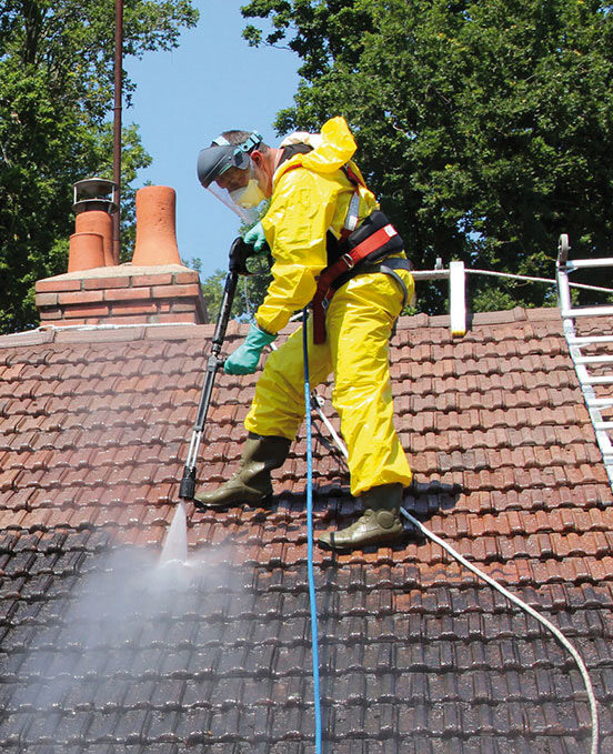 Application au jet de nettoyage de toiture